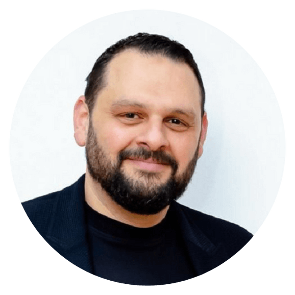 السيد م. يوسف